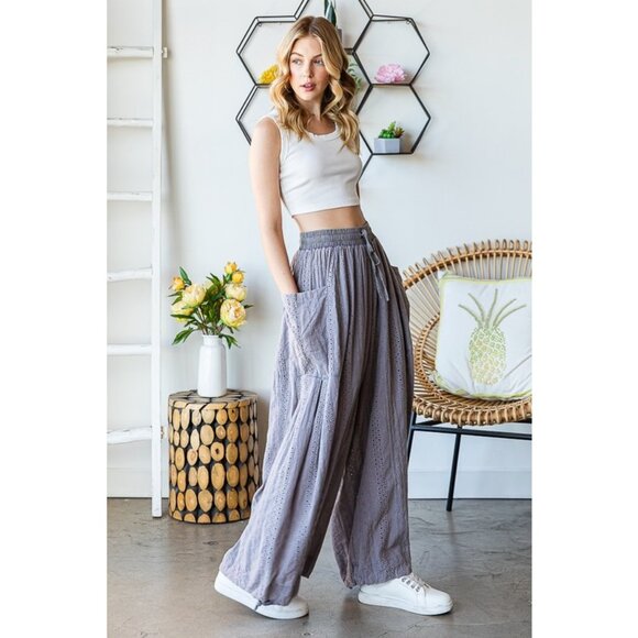 Oli & Hali Mineral Washed Wide Leg Lavendar Eyelet Knit Pants NEW Size Small - Picture 2 of 9